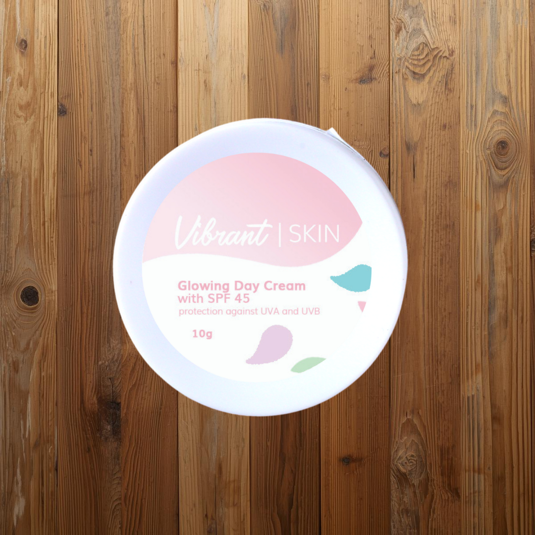 Vibrant Glowing Day Cream with SPF 50 Vibrant Glowing Day Cream with SPF 50